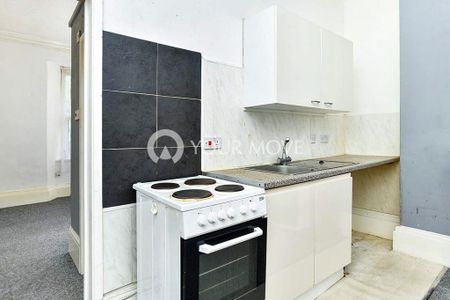 1 bedroom flat to rent - Photo 4
