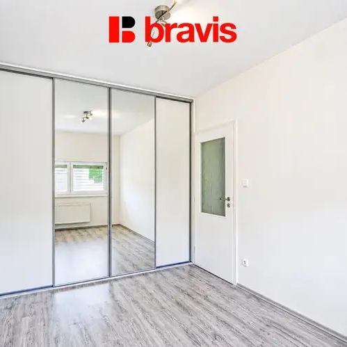 Pronájem bytu 3+kk se zahradou, terasa, 2x parkovací stání, Popůvky - Photo 1