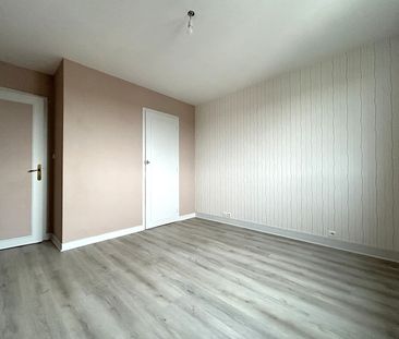 Location Appartement 3 pièces 57m² - Photo 5