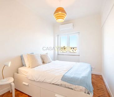 Apartment T2 in Santo António, Lisboa - Photo 2