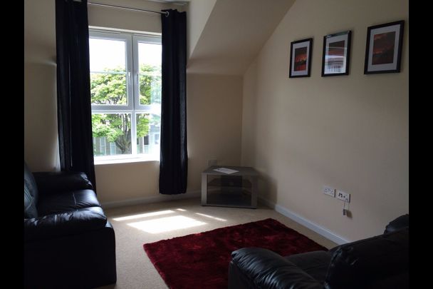 2 Bed Flat, Urquhart Road, AB24 - Photo 1