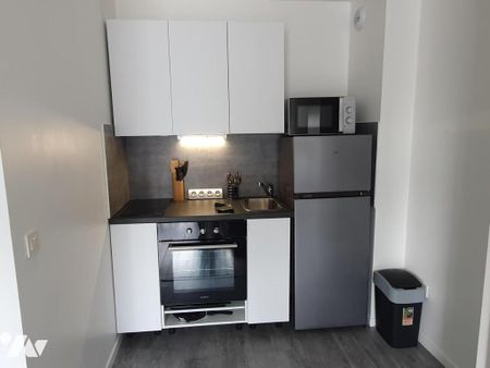 A LOUER A LILLE - EURALILLE - Photo 5