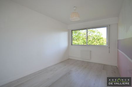 Location Appartement 4 pièces 89m² NANTERRE 92000 - Photo 3