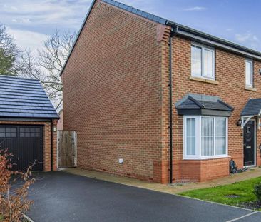 4 bedroom detached house to rent - Photo 1