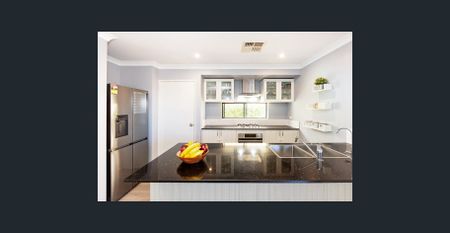 Ducted Air-Conditioning, Low Maintenance Gardens, Prime Location - Photo 2