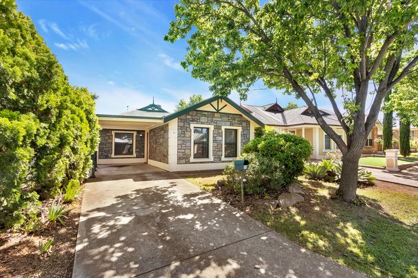 31 Taylor Street, Modbury Heights SA 5092 - Photo 1