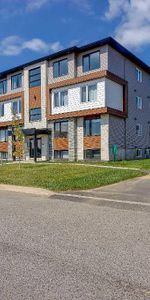 TRÈS BEAU 6 1/2 - LIBRE IMMÉDIATEMENT! - Photo 3