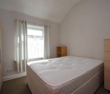 Newent Lane, Crookes, Sheffield, S10 1HD - Photo 6