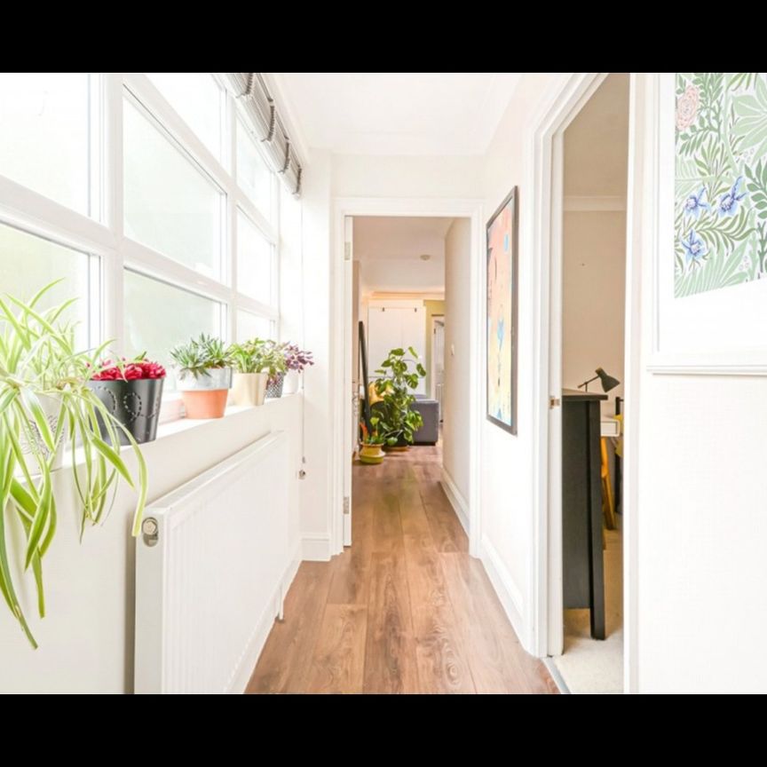 2 Bed Flat, Eden Road, E17 - Photo 1