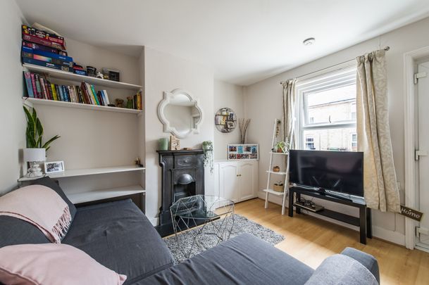 Two Bedroom House to Rent in Tunbridge Wells - Photo 1