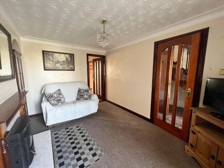 12 Limetree Close, Antrim, BT41 1NR - Photo 2