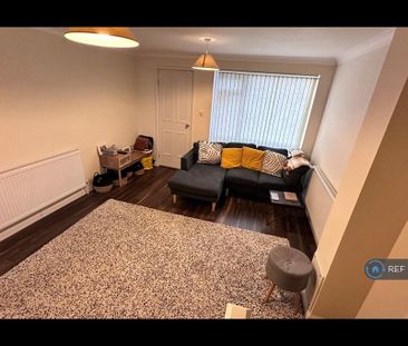 2 bedroom end of terrace house to rent - Photo 5