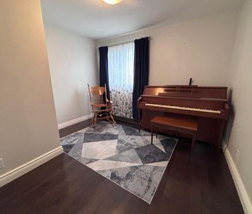 For Lease - 295 Blue Grass Boulevard, Richmond Hill, Ontario - Photo 5