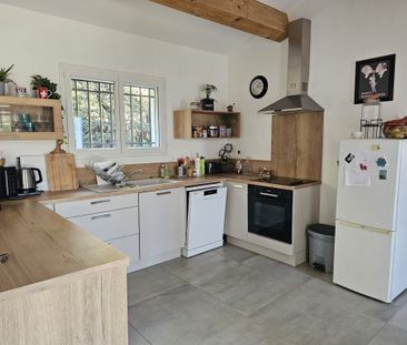 Location Maison 4 pièces 101m² ST REMY DE PROVENCE 13210 - Photo 2