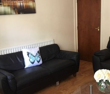 5 bedroom house to rent - Photo 1