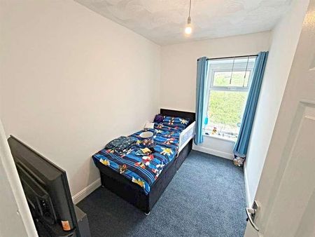 Taff Terrace, Abercynon, Mountain Ash, CF45 - Photo 5