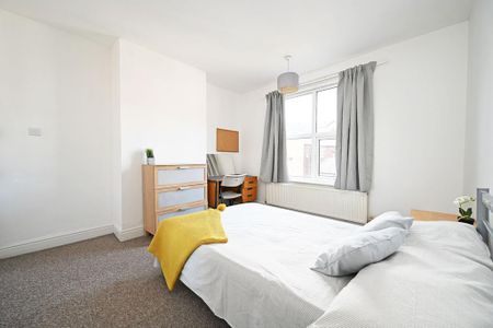 4 bedroom house share to rent - Photo 5