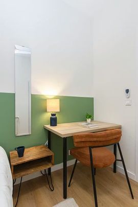 Calle del Doctor Esquerdo, Madrid, Community of Madrid 28028 - Photo 1