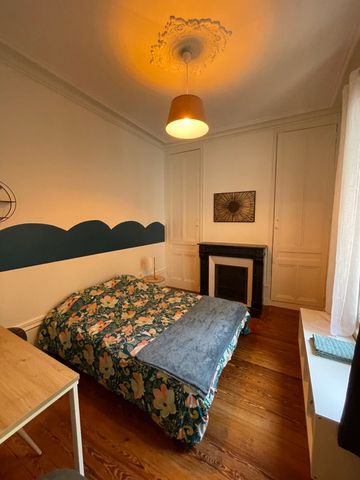 Location Appartement 5 pièces 89m² - Photo 3