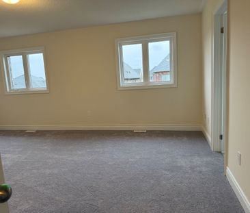 For Lease - 29 North Garden Boulevard, Scugog, Ontario - Photo 4