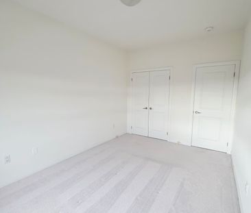 For Lease - 166 Ogston Crescent, Whitby, Ontario - Photo 5