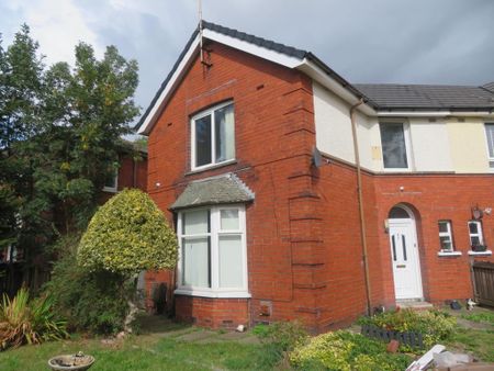 2 bedroom semi-detached house to rent - Photo 2
