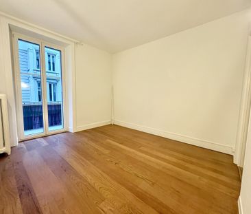 For rent – 4.5 room apartment on the 2nd floor in the heart of Mont... - Photo 5