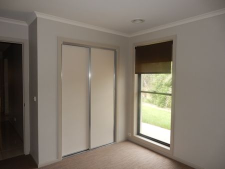 2 Cottlesloe Court, West Wodonga - Photo 4