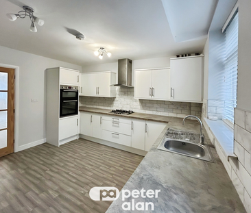 Industrial Terrace, Troedyrhiw, MERTHYR TYDFIL - Photo 6