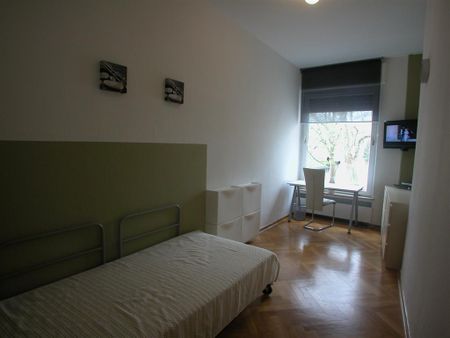 FLATmix.de / Komplett möbliertes Zimmer mit eigener Küche in PB-Mitte - Photo 2