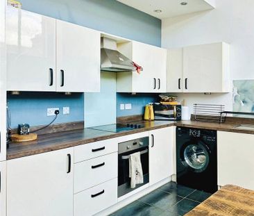 2 bedroom flat to rent - Photo 5