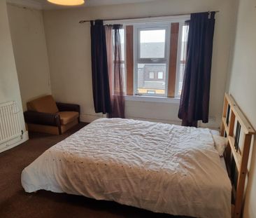 1 Bed Flat, Leytonstone, E11 - Photo 2