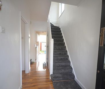 3 bedroom terraced house to rent - Photo 4
