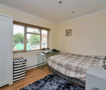 2 bedroom maisonette to rent - Photo 4