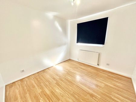 Staplegrove, Shoeburyness, Southend-on-Sea, Essex, SS3 8AQ - Photo 5