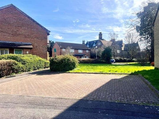 Home Orchard, Yate, Bristol, Gloucestershire, BS37 - Photo 1