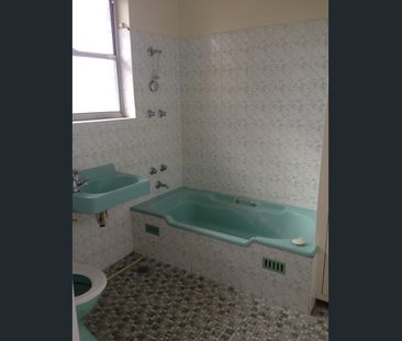 3/43 Gipps Street, Tamworth, NSW 2340 - Photo 5