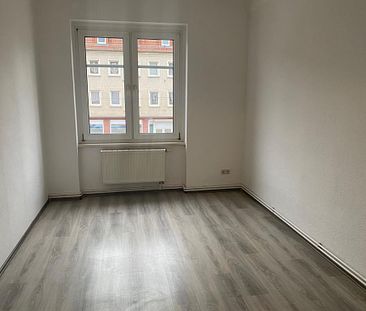 Helle 3-Raum-Wohnung im schönen Ammendorf sucht neuen Mieter! - Foto 5