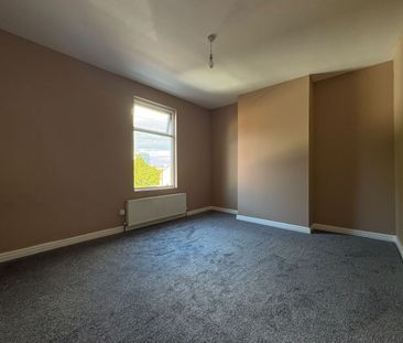 4 Bedroom - Photo 2