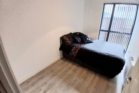 Kings Road - Photo 3