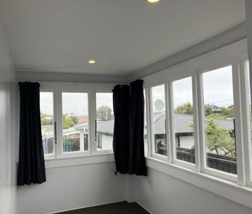 Three bedroom home close to the beach - Photo 6