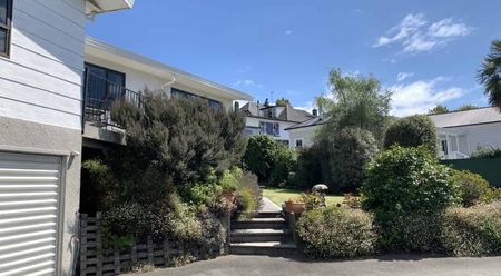 Spacious Family Home in Ideal Location - Photo 5