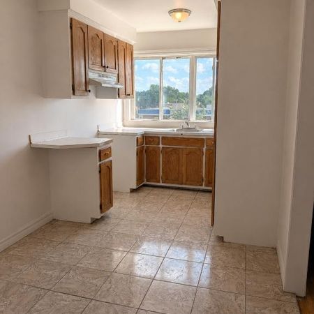 4½ lumineux – Pointe-aux-Trembles – 1 100 $ – Internet inclus - Photo 4