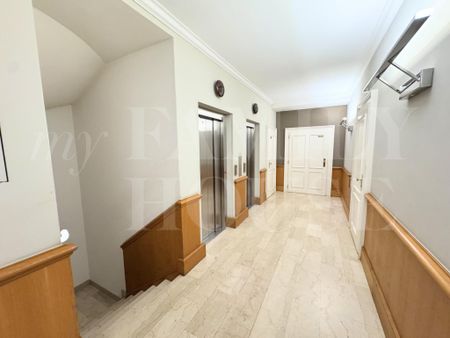 Furnished studio for rent in the heart of the Old Town - Photo 5