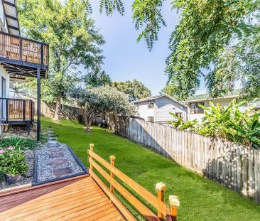 ✨ Beautiful Family Home With Stunning Views - Photo 4