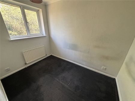 Silver Spring Close, DA8, Kent - Photo 5