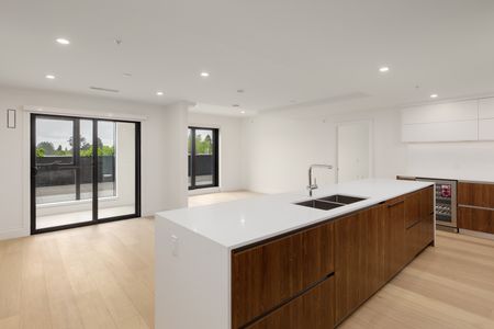 2105 W 46th Ave (3rd Floor), Vancouver - Photo 2