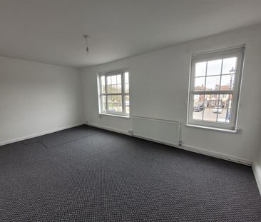 2 Bedroom House / Flat Share to let - Photo 3