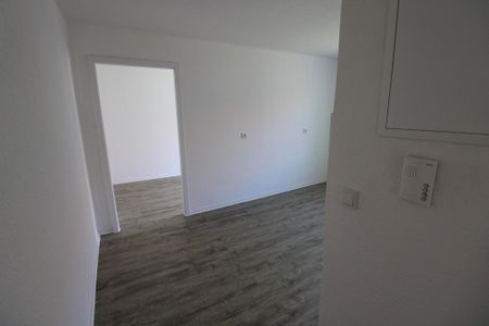 Neues Zuhause. Diese schöne Wohnung erwartet Sie! - Photo 2