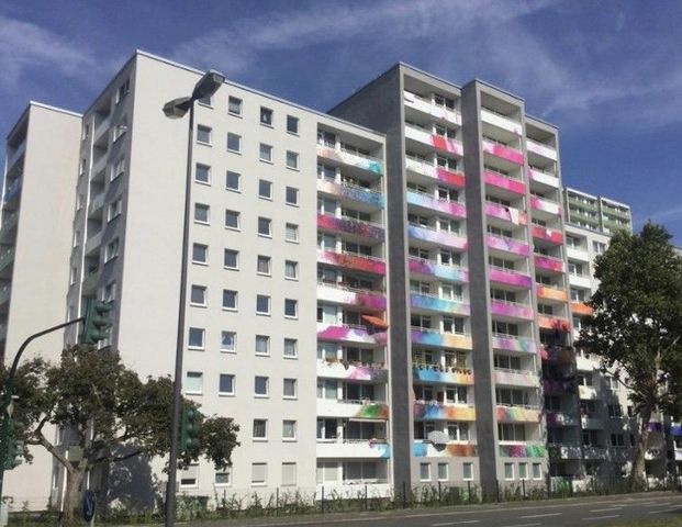 Traumlage! 2-Zimmer-Wohnung mitten im beliebten Stadtteil Essen-Steele! WBS erforderlich! - Photo 1